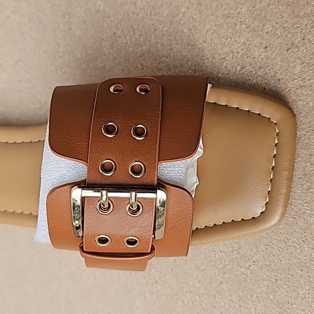 Qupid Afia Camel Sandal - Picture 3 of 7